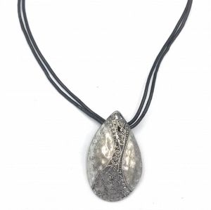 Necklace Premier Designs Silver Pendant